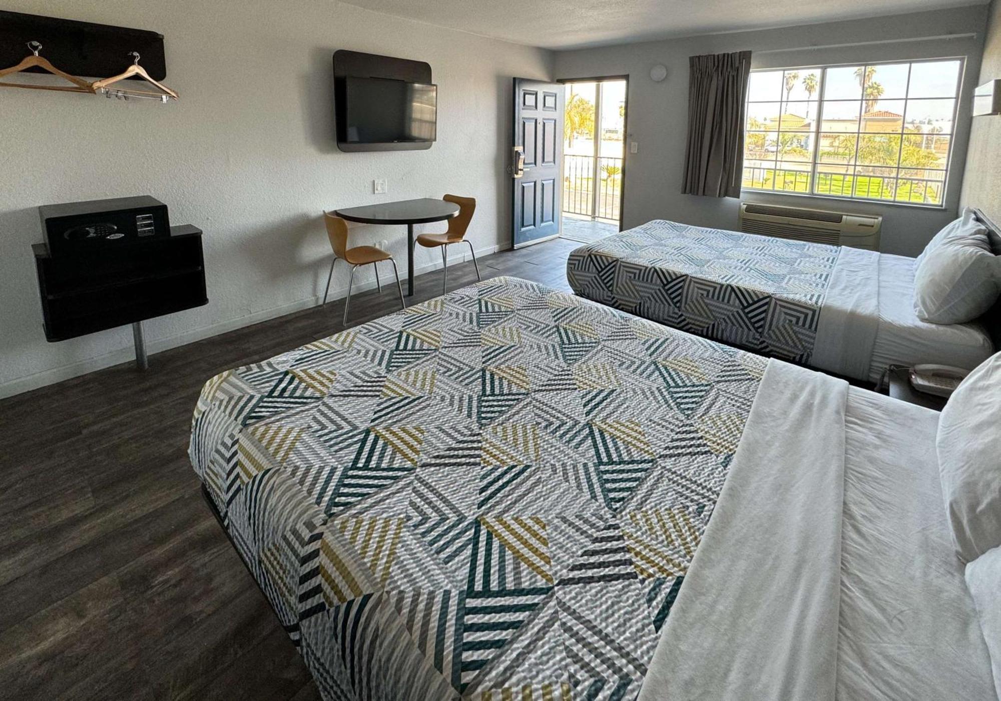 6-delano, Ca 2*